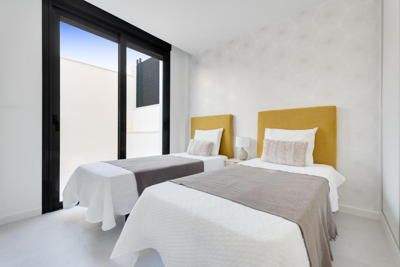 Blanka, Amazing With Hot Tube & Heated Pool In Polop, Alicante Villa Polop